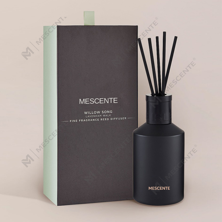 Huile pour diffuseur à roseaux 20 ml, céramique carrée, bouchon en bois, boîte décorative imprimée OEM, parfum d’intérieur Vranjes