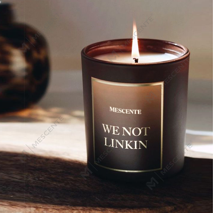 M&Scent Vente en gros nouveaux modèles luxueux, bougies parfumées à la cire de soja, marque privée personnalisée, pots en cristal de Noël avec couvercle