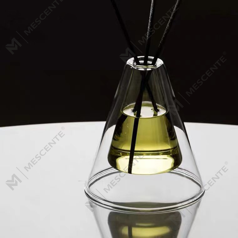 Grande bouteille en verre hexagonale personnalisée Essenza unique, diffuseur de roseaux à arôme d'air supplémentaire givré blanc, parfum d'intérieur, diffuseurs de roseaux de Noël
