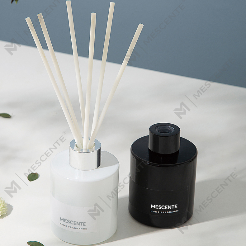 Diffuseur de roseaux en fibre décoratif de luxe de marque privée M&Scent en gros avec bouchon