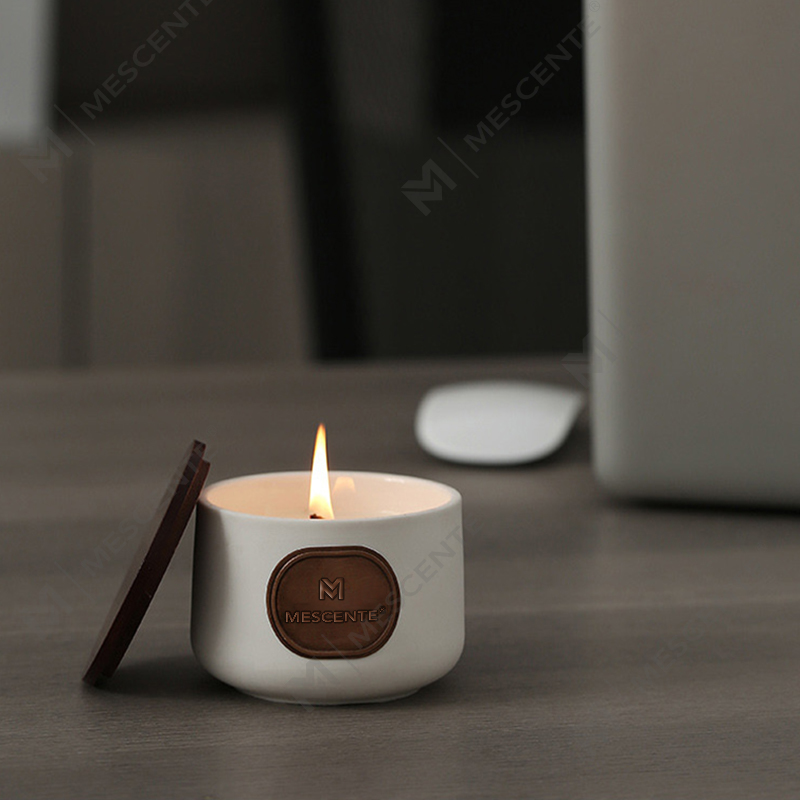 Coffrets cadeaux de bougies en cire de coco parfumée personnalisée en céramique de marque privée M&Scent