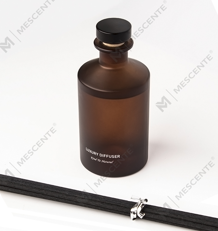 M&Scent Diffuseur à roseaux luxueux personnalisé pour la maison, bouteille en verre dépoli, huile essentielle