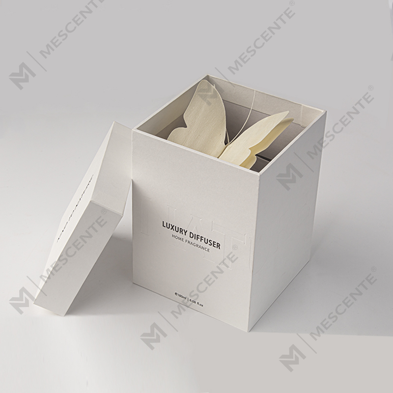 M&Scent Diffuseur à roseaux luxueux 200 ml, bouteille blanche personnalisée, bâtons en bois, avec boîte