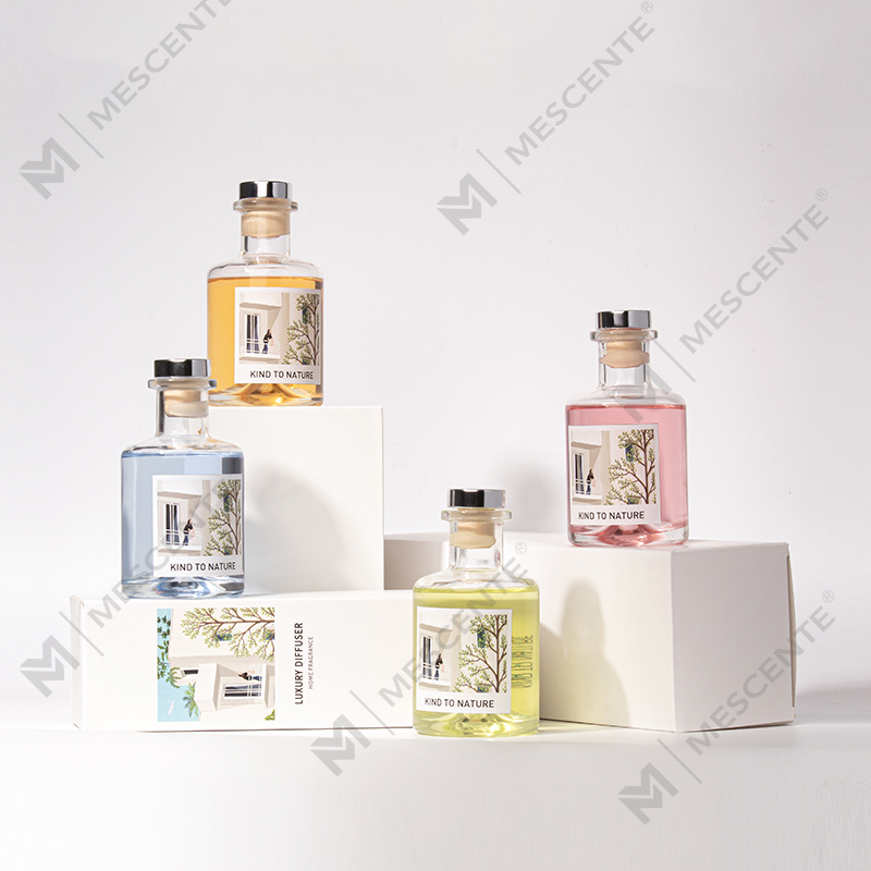 Diffuseur de roseaux décoratif de luxe M&Scent pour grandes bouteilles d'huiles essentielles avec coffret cadeau de fleurs séchées