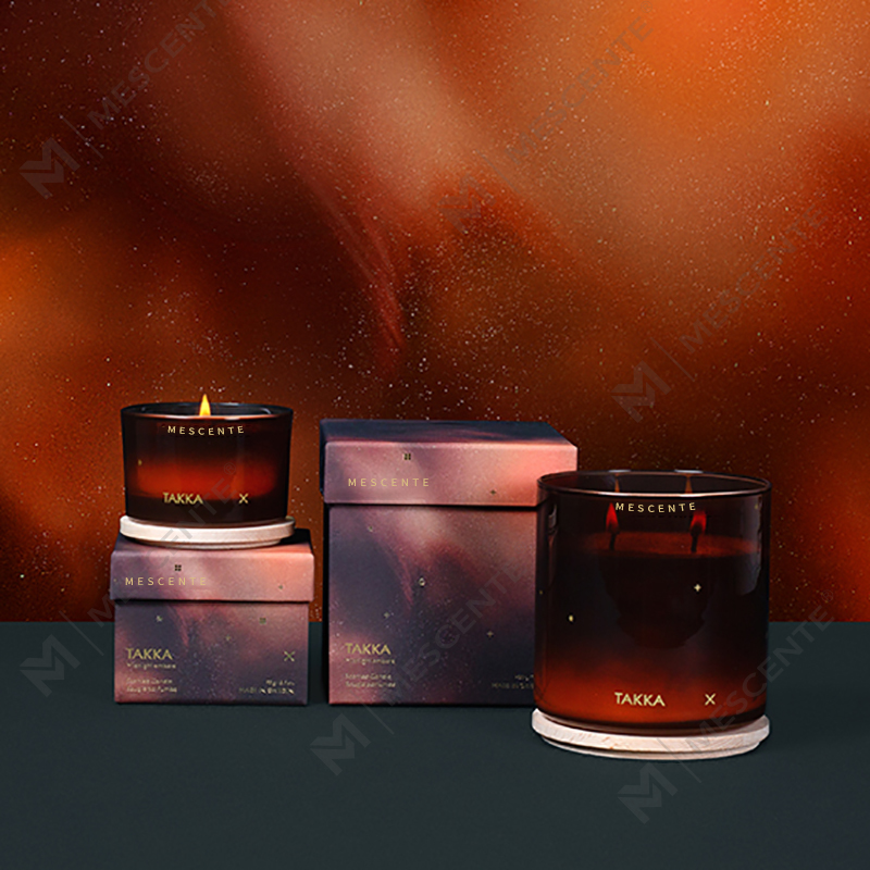 Bougies décoratives de luxe en cire de soja parfumées de Noël faites à la main par M&Scent avec coffret cadeau