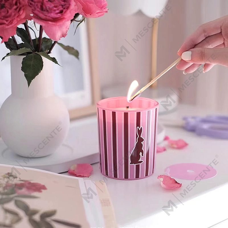 Bougies parfumées en verre de luxe personnalisées en gros M&Scent pour la maison, bougies parfumées en cire de soja