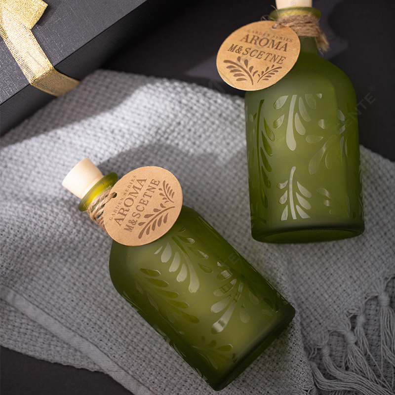 M&Scent Diffuseur à roseaux liquide floral en flacon verre de luxe personnalisable de marque privée avec coffret cadeau