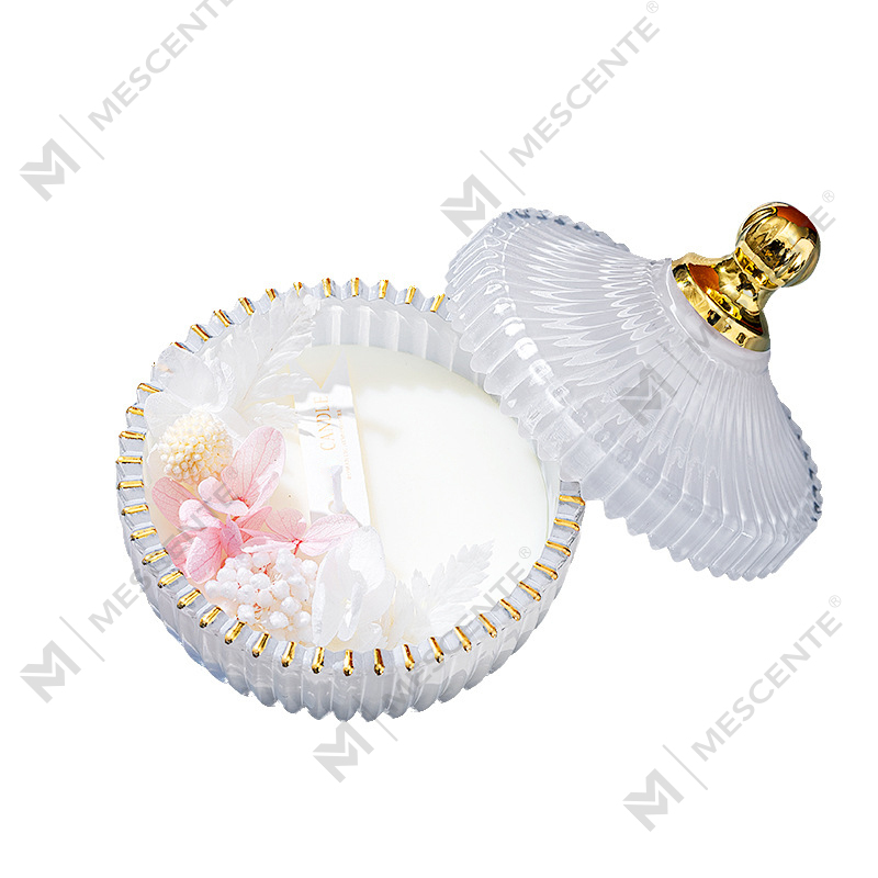 Bougie aromatique à mèche en bois et cire de soja parfumée sur pilier de luxe personnalisée et bon marché de M&Scent