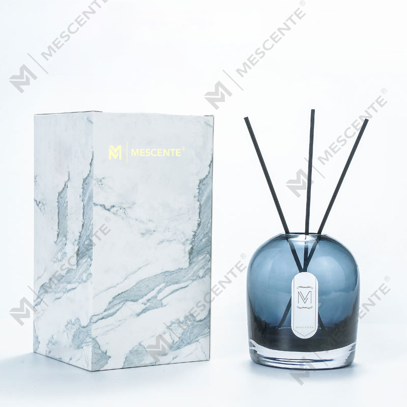 Coffret cadeau de grandes bougies parfumées fortes à la lavande et au café de luxe personnalisées M&Scent en gros