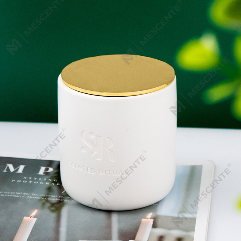 Bougies de luxe M&Scent avec logo personnalisé, pots en céramique bon marché avec couvercles en bois, bougie à la cire de noix de coco