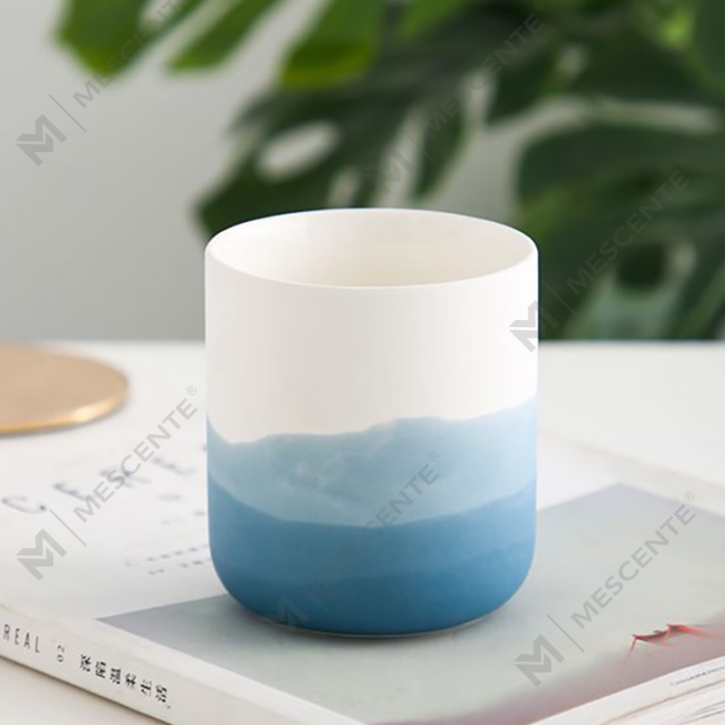Bougeoir, lanternes et pots à bougies décoratifs en céramique bleu et blanc M&Scent