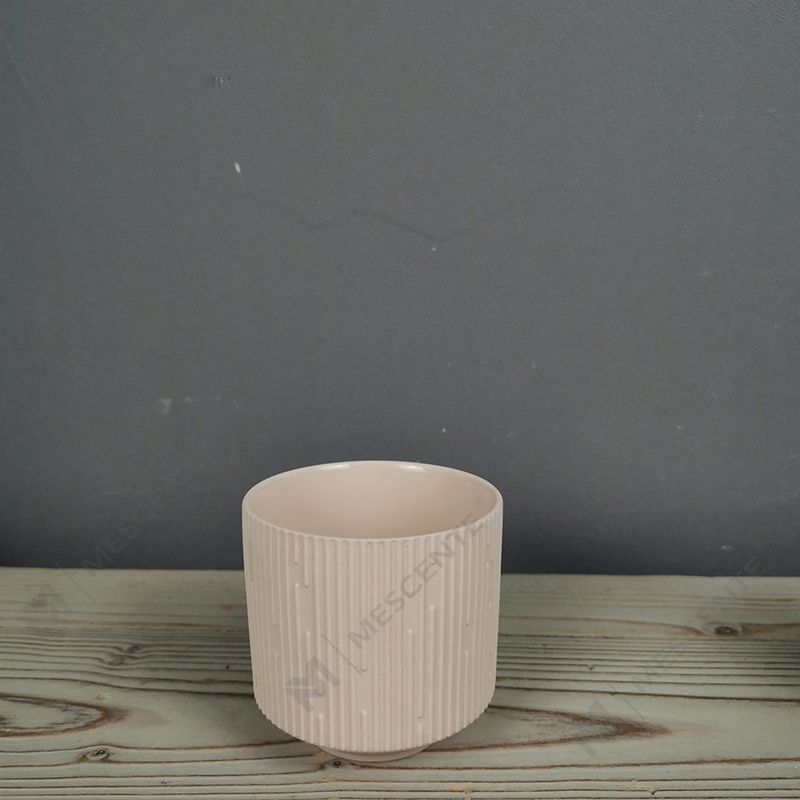 Bocaux à bougies en céramique de luxe vides, carrés, noirs mats, ambrés uniques, avec couvercles en bois, en gros, M&Scent