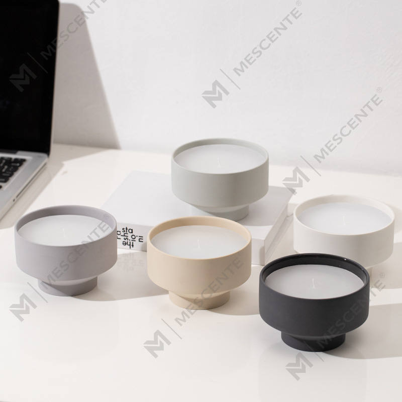 Grand pot à bougie de Noël moderne à 3 mèches, givré, avec couvercle en bambou, personnalisé, M&Scent