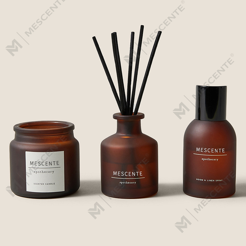 bougeoir en verre transparent de luxe personnalisé de marque privée, bougies parfumées en cire de soja avec couvercle