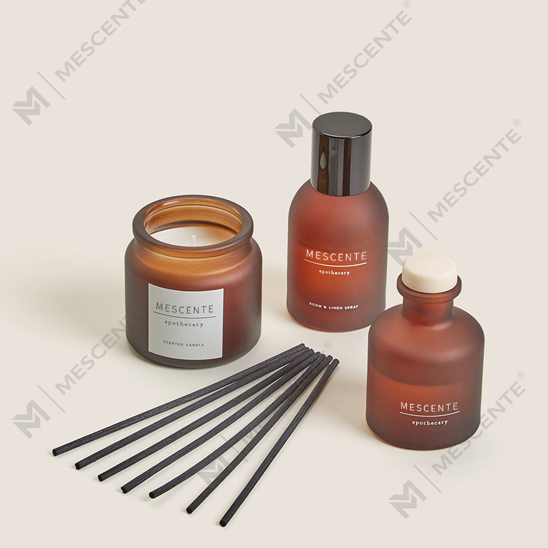 bougeoir en verre transparent de luxe personnalisé de marque privée, bougies parfumées en cire de soja avec couvercle