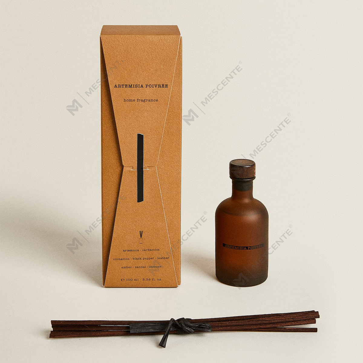 Grande bouteille de luxe givrée noire 50 ml 300 ml Huile essentielle d'arôme floral de fleur séchée Ensemble d'huiles pour diffuseur de roseaux en vrac